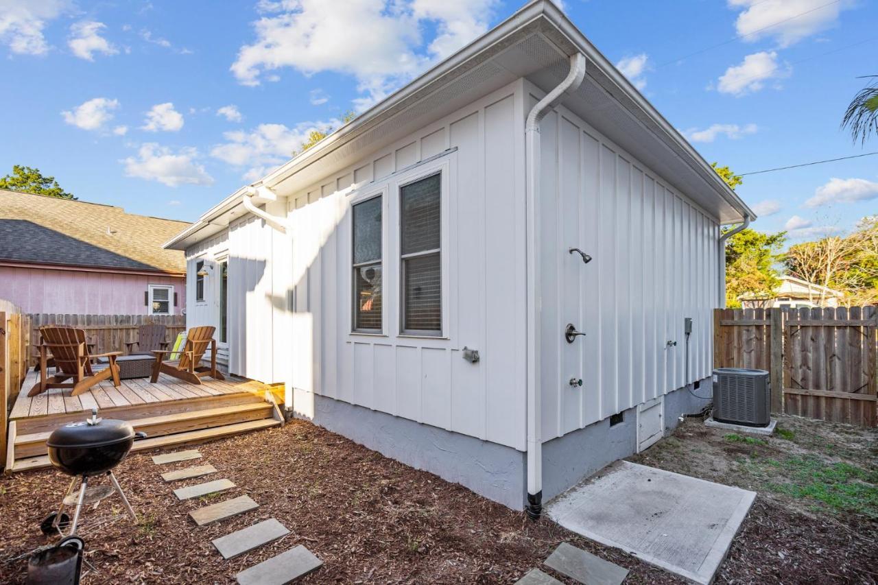 Modern Carolina Beach Boardwalk Cottage Near Amenities! Exterior photo